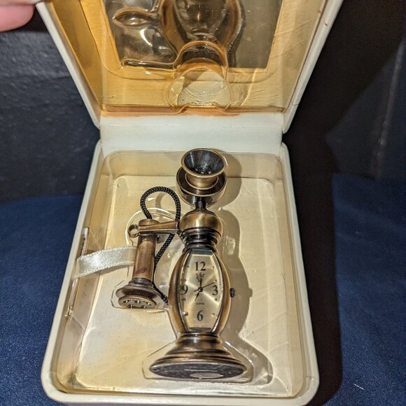 Waterbury Clock Co. Presented by Timex Mini Candlestick Telephone Clock - Picture 12 of 13